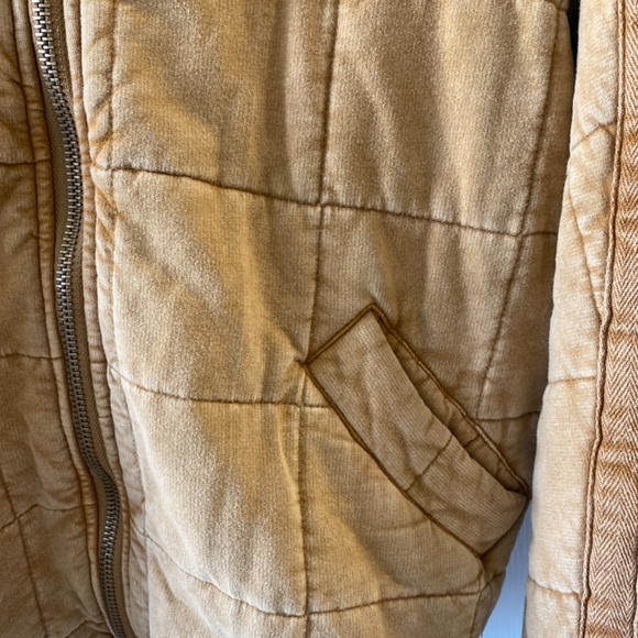 Jacket - Picture 3 of 4